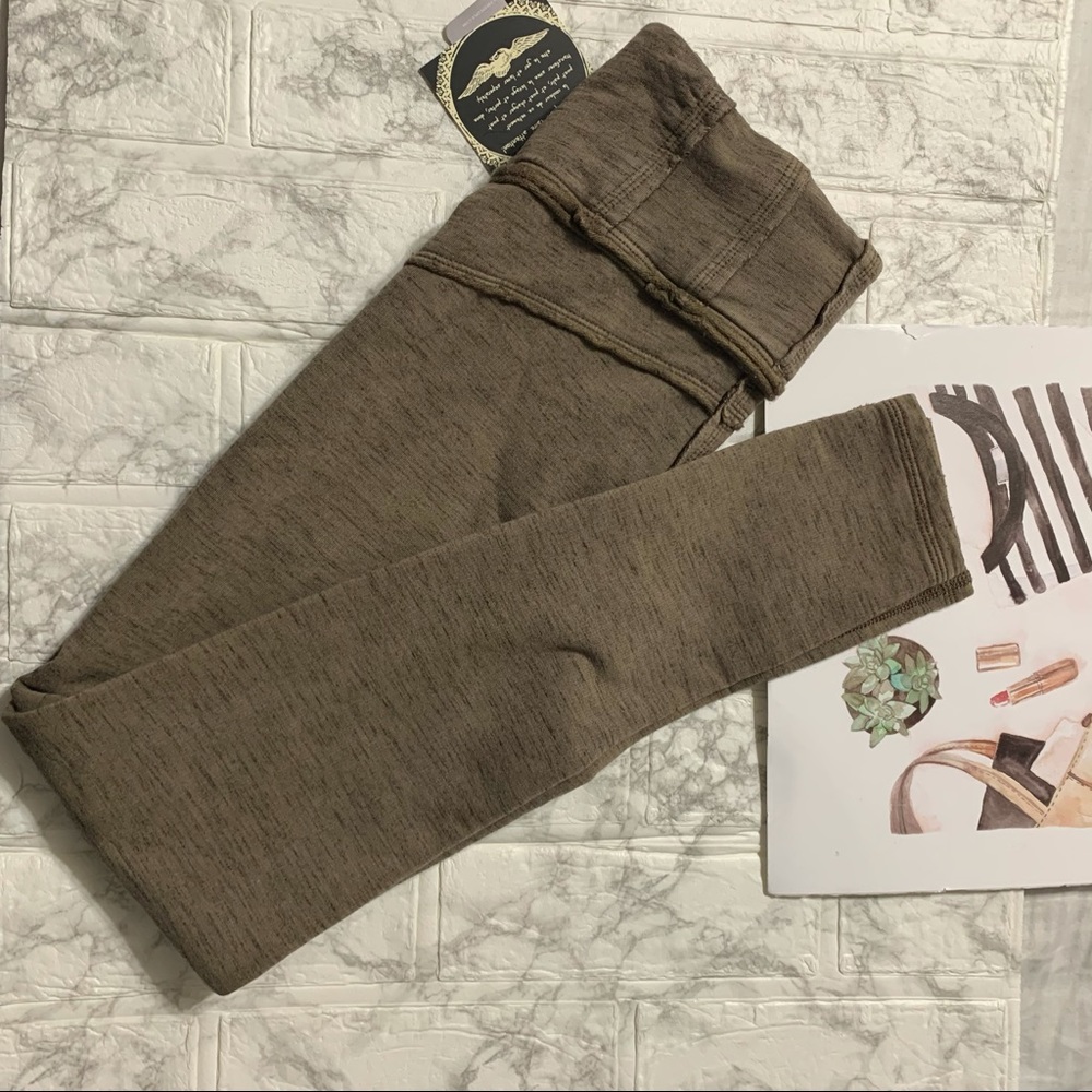 NWT FP High-Rise Ankle Length Hybrid Legging - Picture 12 of 14